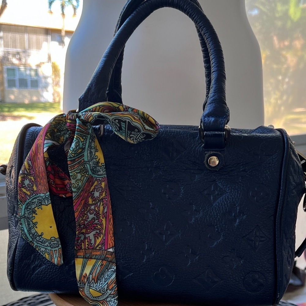 Elegant Navy Blue Fashion Handbag